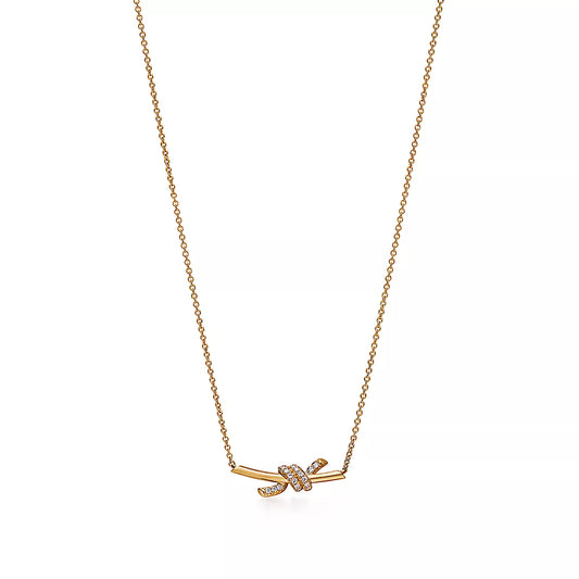 Small Pendant Yellow Gold with Diamonds