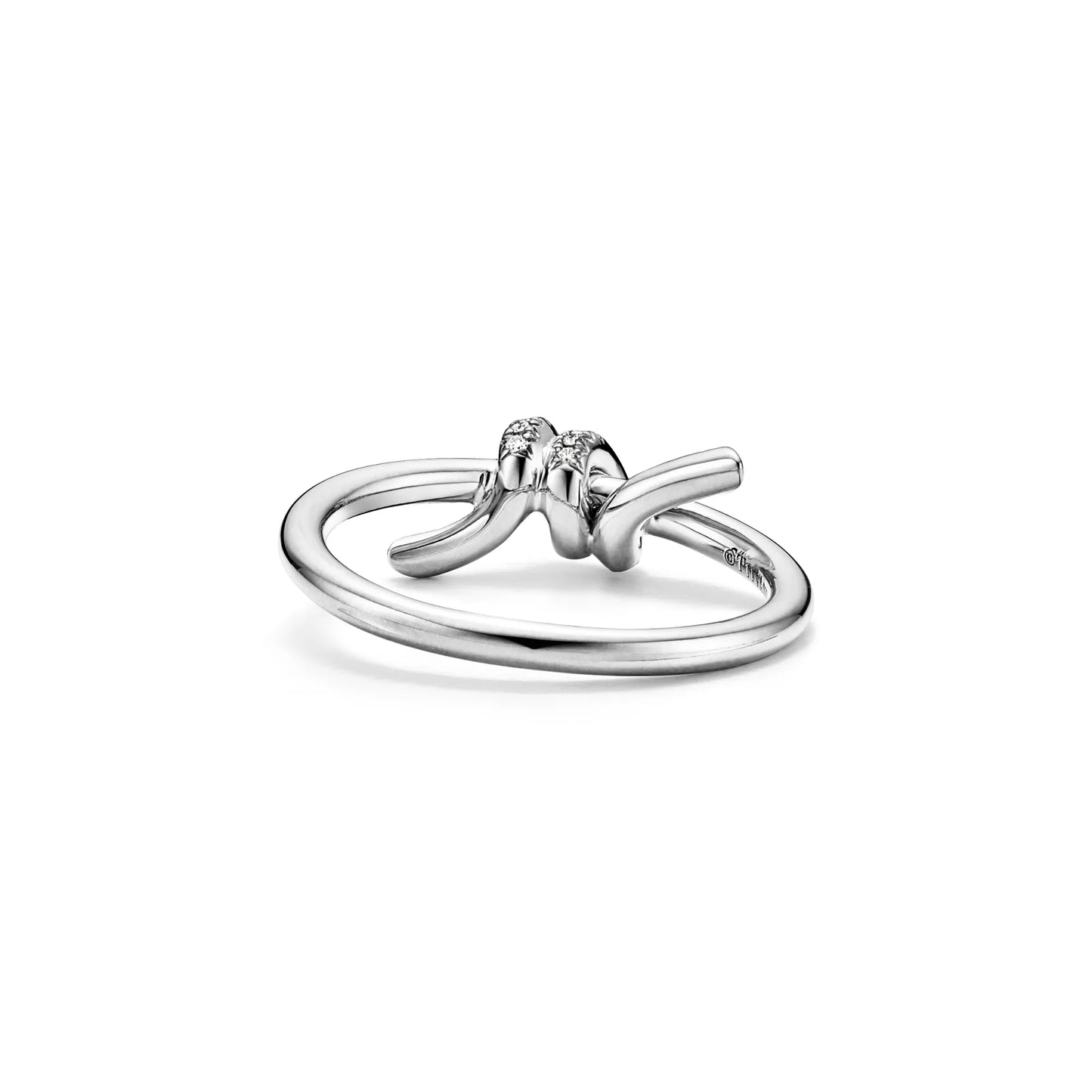 Knot Ring with Diamonds
