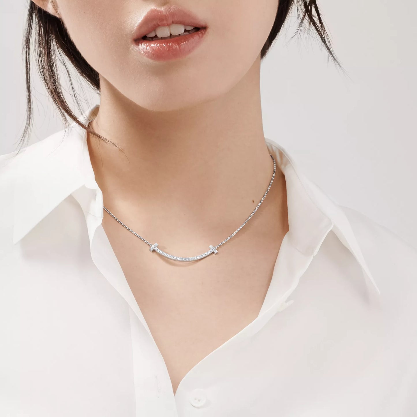Medium Smile with Diamonds
