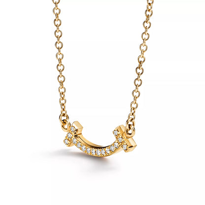 Smile Mini Pendant with Diamonds
