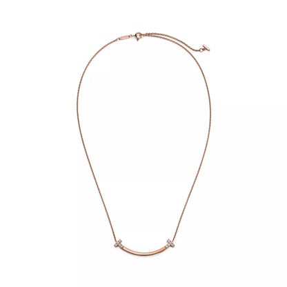 Smile Medium Pendant with Diamonds