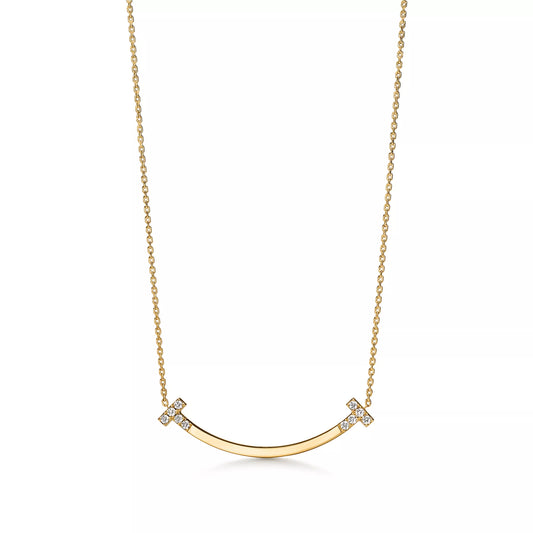 Smile Medium Pendant with Diamonds