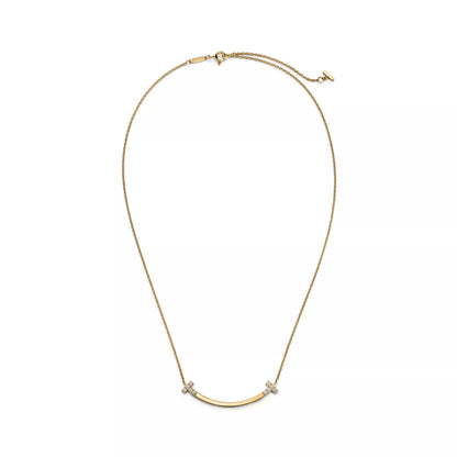 Smile Medium Pendant with Diamonds