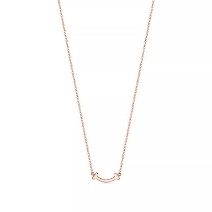 Smile Mini Pendant with Diamonds
